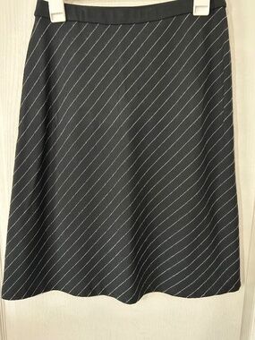 Skirt Pinstripe Pull On Soft Knit Coporate Chic Officecore